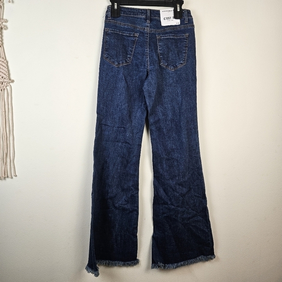 C'EST TOI Mid Rise Button Down Wide Flare Jeans Size 9/28 NWT - Picture 4 of 6